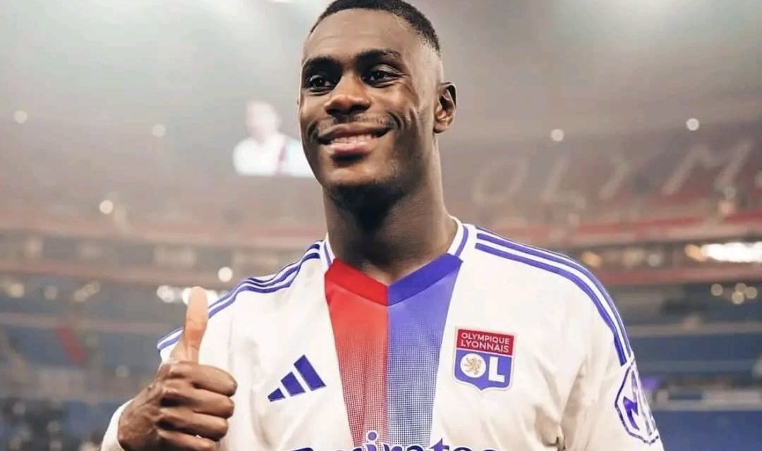 LIGUE 1 - Moussa Niakhaté, le Lion le mieux payé en France