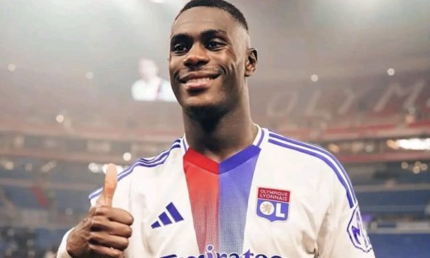 LIGUE 1 - Moussa Niakhaté, le Lion le mieux payé en France