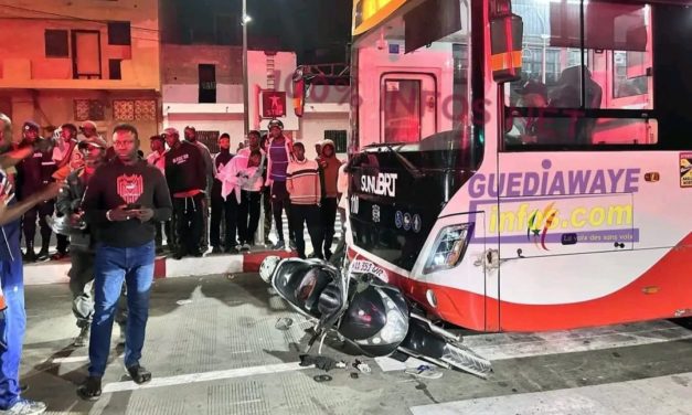 GUÉDIAWAYE - Un motocycliste percuté par un bus du BRT