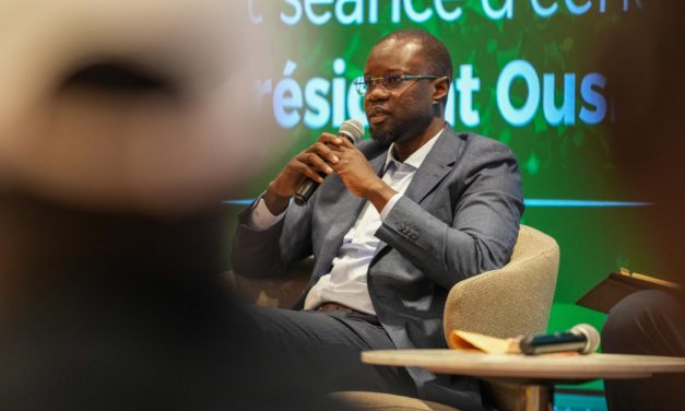 CONFERENCE AVEC PASCAL BONIFACE - Sonko défend une "souveraineté décomplexée" et critique l’ordre mondial occidental