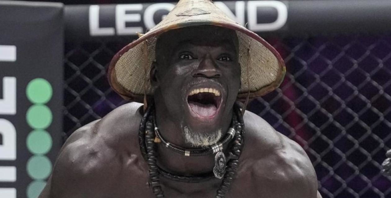 MMA - Moustapha Diakhaté champion des Mi-Lourds d’ARES