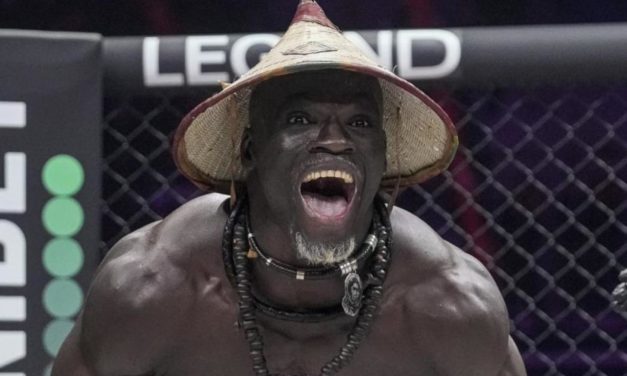 MMA - Moustapha Diakhaté champion des Mi-Lourds d’ARES