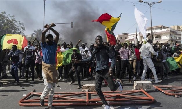 LOI D’AMNISTIE - La politique noie le Droit