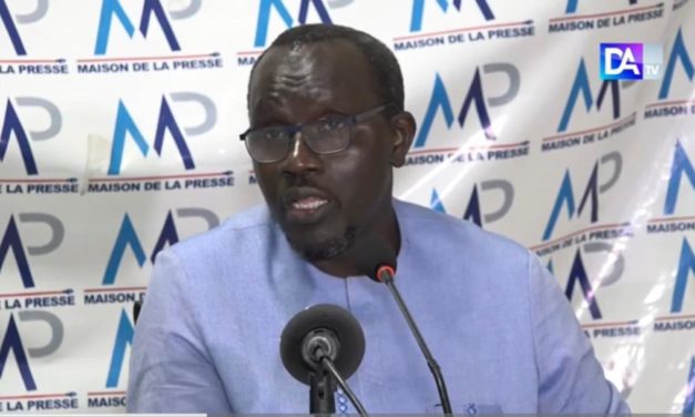 DÉSINFORMATION - Le CORED alerte sur la circulation de fausses "Unes" et appelle à la vigilance
