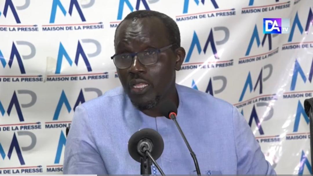 DÉSINFORMATION - Le CORED alerte sur la circulation de fausses "Unes" et appelle à la vigilance