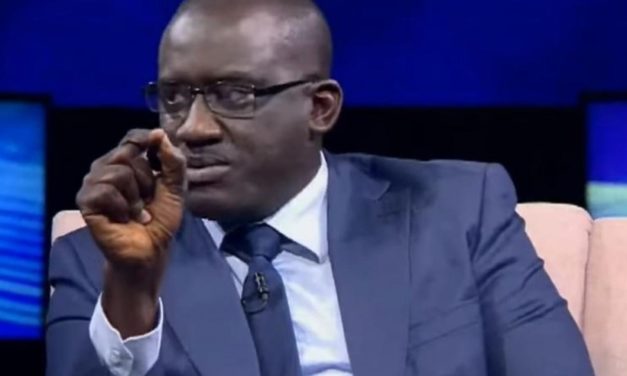 Le Premier ministre ne peut pas retrouver son mandat Parlementaire.
