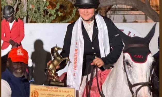ÉQUITATION/9È CSO - Éden Kazoun en mode Grand Prix, Lou Jacobé galope sur son nuage