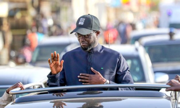 MEETING DE MBOUR - Diomaye Faye sort l’artillerie lourde pour relancer son quinquennat