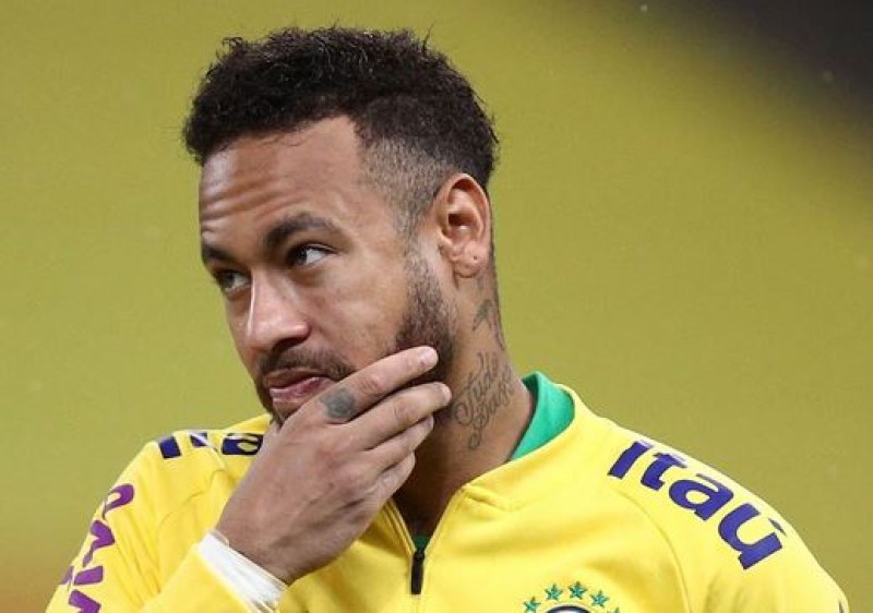 BRÉSIL - Neymar encore blessé