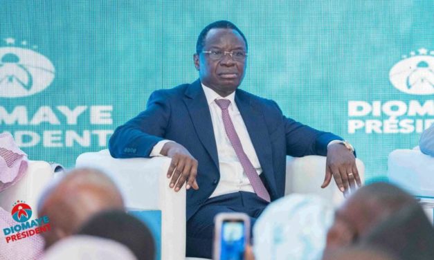 MEETING “SARGAL” À MBOUR - Serigne Guèye Diop met en avant "l’ancrage populaire" de la coalition au pouvoir