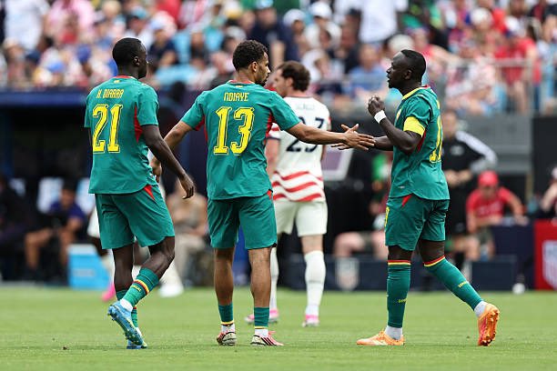 EQUIPE REMANIEE ET ERRANCES DEFENSIVES - Les Lions du Sénégal tombent face aux États-Unis à Charlotte (3-2)