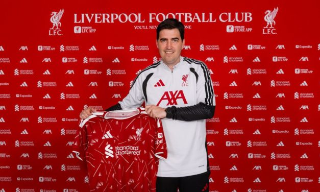 LIVERPOOL - Iraola remplace Arne Slot