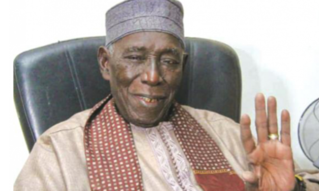 Disparition du Professeur Moustapha Kassé